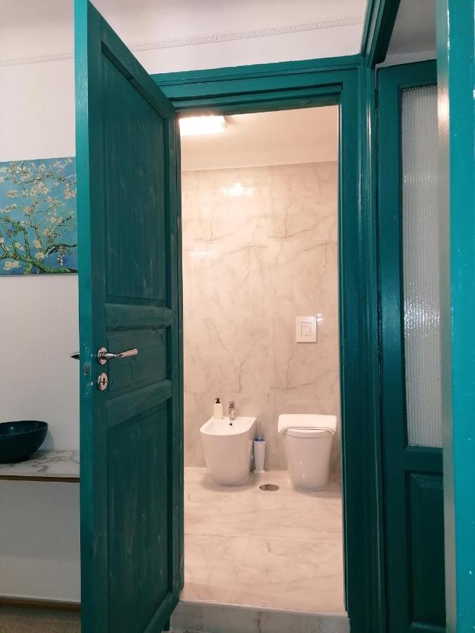 Casacasetta Suite Appartamento Indipendente Таранто Екстер'єр фото